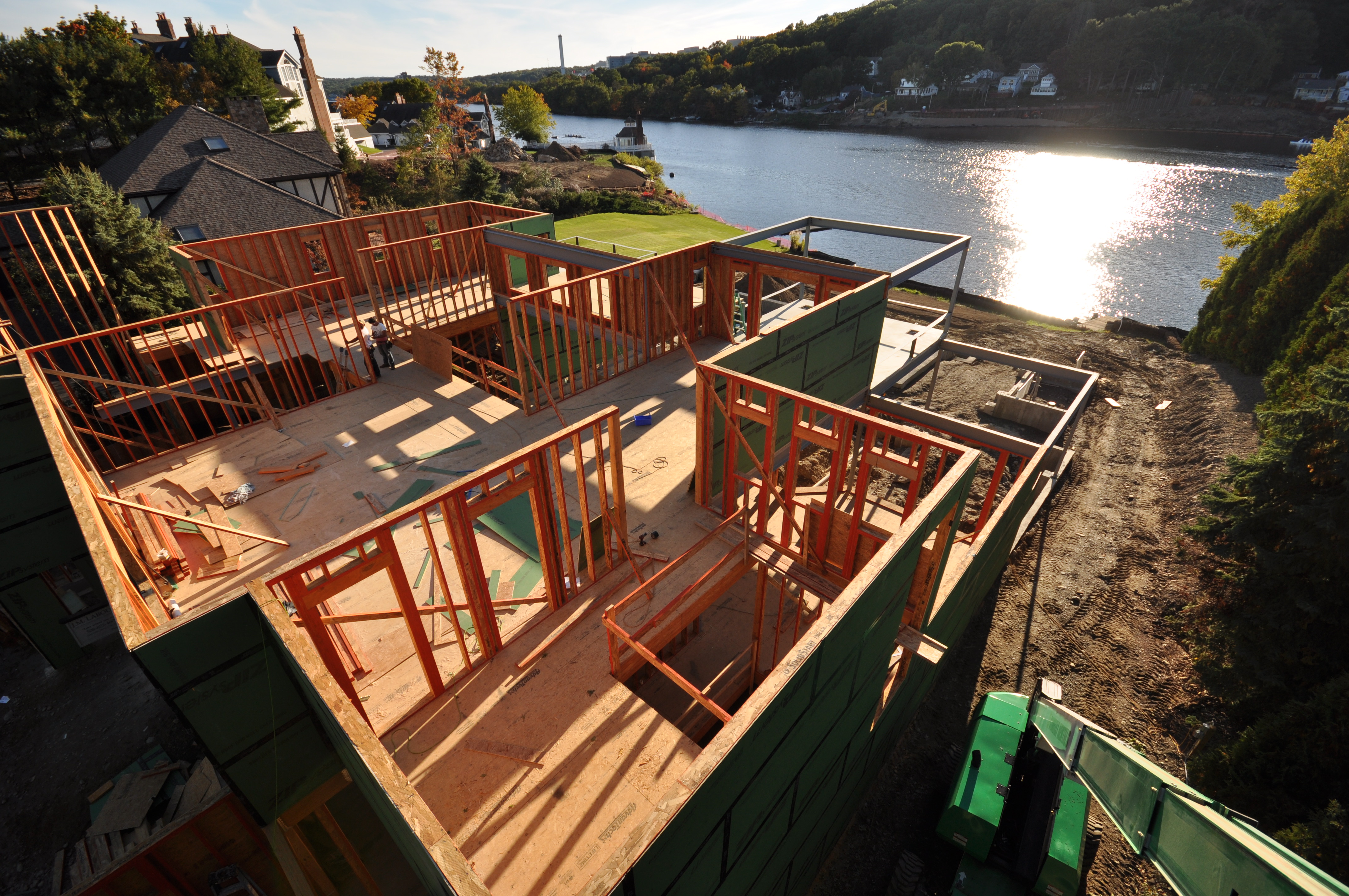 In Construction: Lakefront Residence